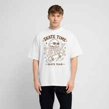 Charger l'image dans la galerie, T-Shirt Skate homme Graffiti “skate time” – Tee Shirt Streetwear - blanc