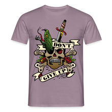 Charger l'image dans la galerie, T-shirt Tattoo old school Homme Old school tattoo don't give up - mauve gris