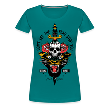 Charger l'image dans la galerie, T-shirt Femme Panther Strike First - bleu diva