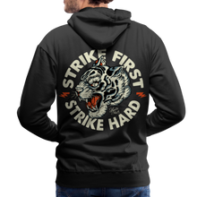 Charger l'image dans la galerie, Sweat-shirt à capuche hommes Strike first Tiger - noir