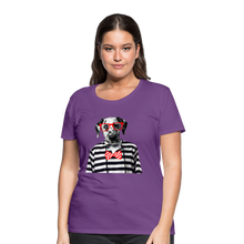 Charger l&#39;image dans la galerie, Femme T-Shirt Hipster Dalmatien chien noeud papillon chic - purple (6629308956851)
