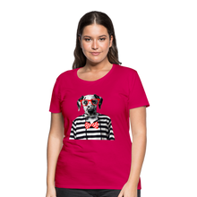 Charger l&#39;image dans la galerie, Femme T-Shirt Hipster Dalmatien chien noeud papillon chic - dark pink (6629308956851)
