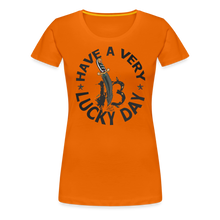 Charger l&#39;image dans la galerie, T-shirt Femme Have a very lucky day - orange
