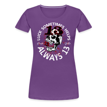 Charger l&#39;image dans la galerie, T-shirt Femme Luck Something helps noir - violet
